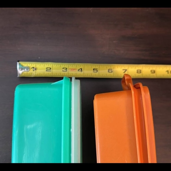 Vintage Green and Orange Tupperware Containers - Picture 9 of 9